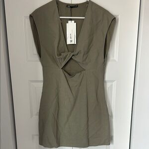Zara Green Sleeveless Mini Dress with Cut-Out